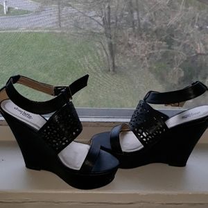 Classy Black Wedges💋